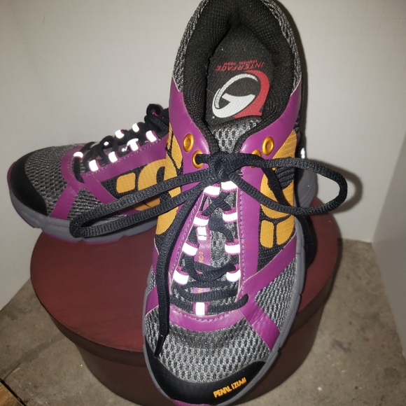 Oasis running shoes - Picture 6 of 6